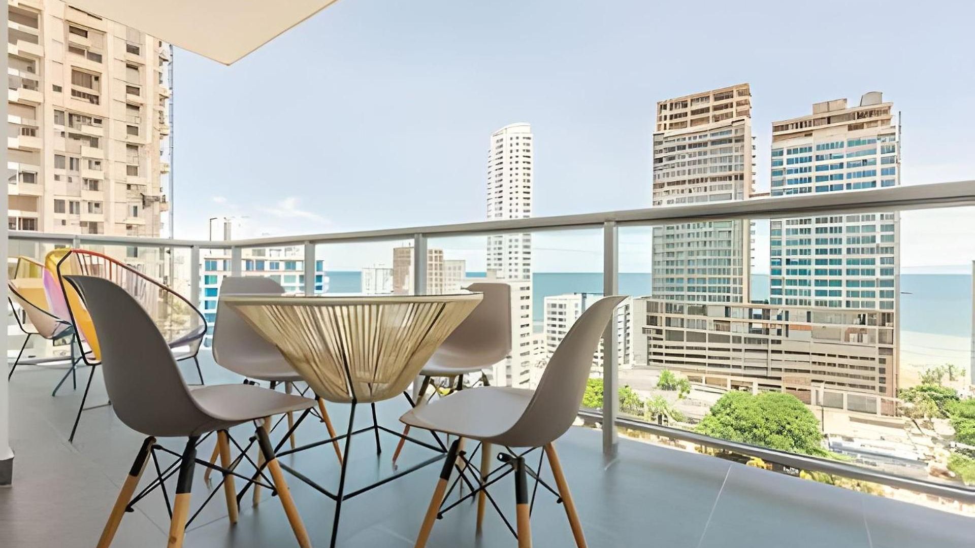 Lujoso Apto De 2 En Piso 16-infinitum Apartamento